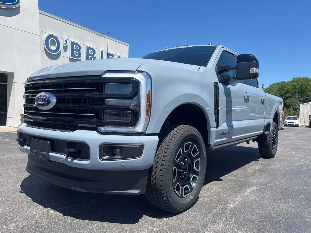 New 2026 Glacier Gray Metallic Tri-Coat Ford F-250® Platinum® image 1