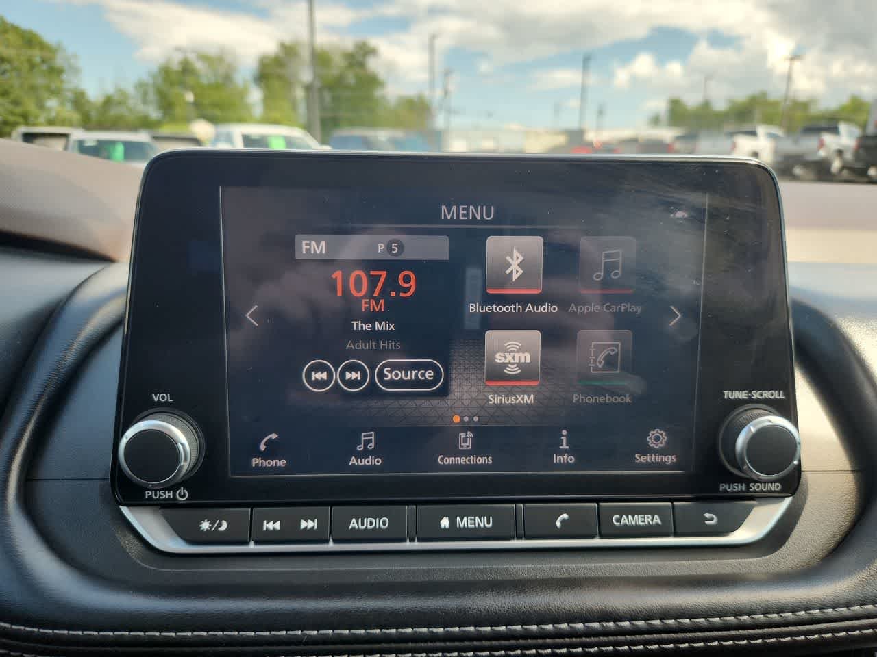Used 2022 Gun Metallic Nissan SV image 20