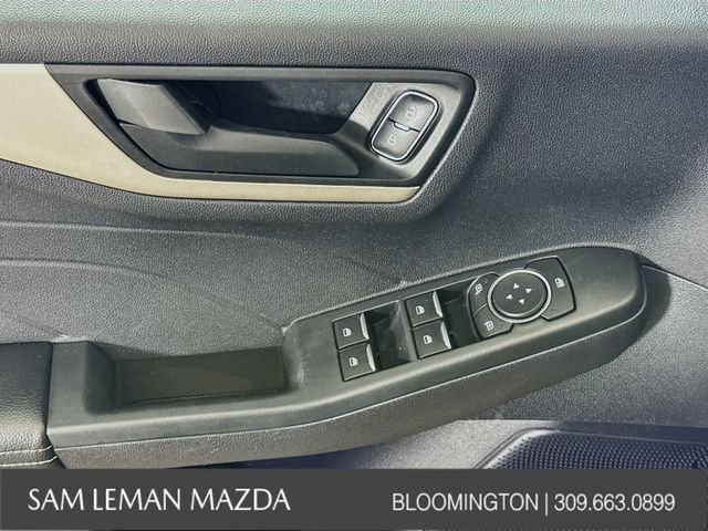 Used 2022 Silver Ford SE image 17