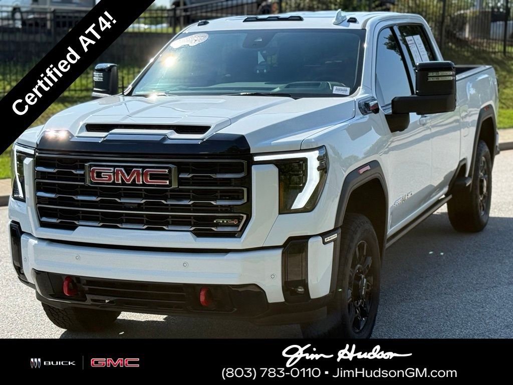 Used 2025 White GMC AT4 image 12