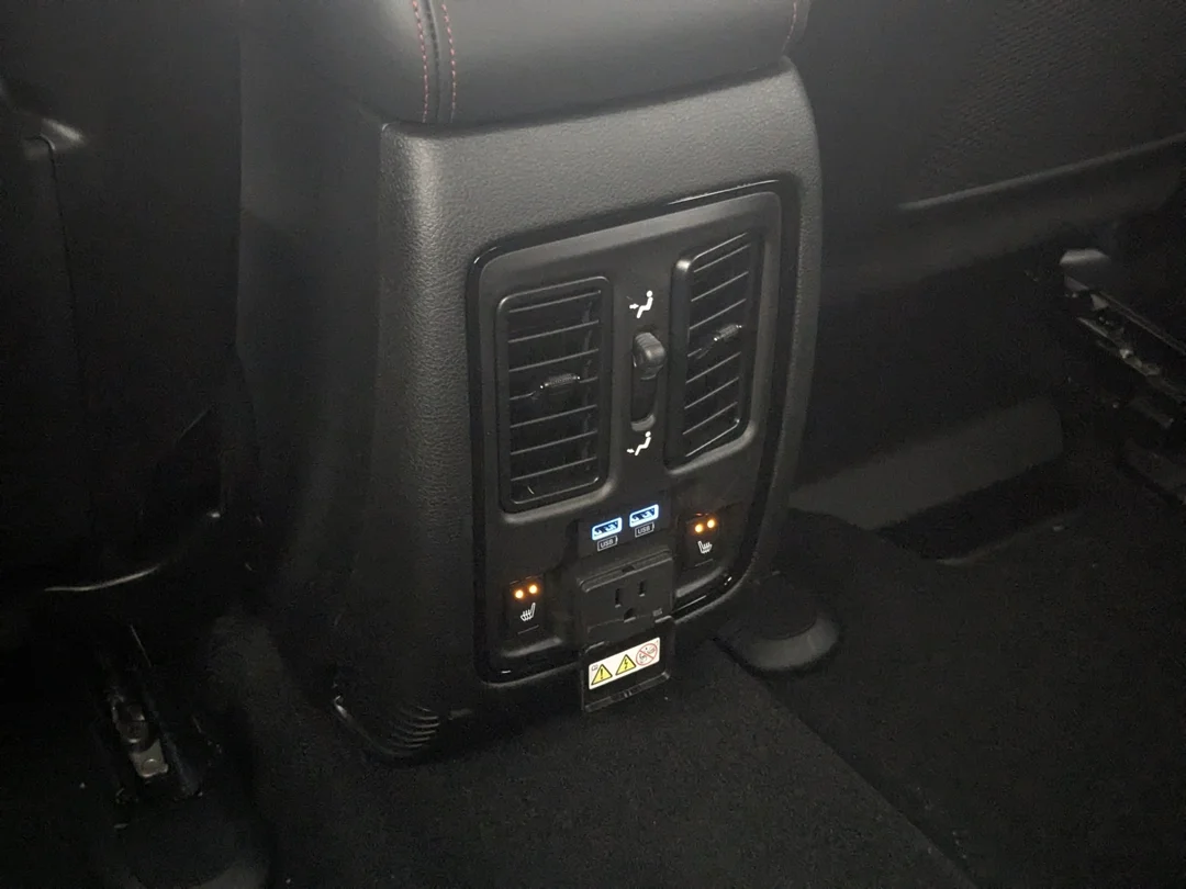 New 2026 Grey Dodge GT Plus - - AWD - Blind- Spot Monitor - Heated Seats - Ventilated Seats - Memory Seats & More! image 27