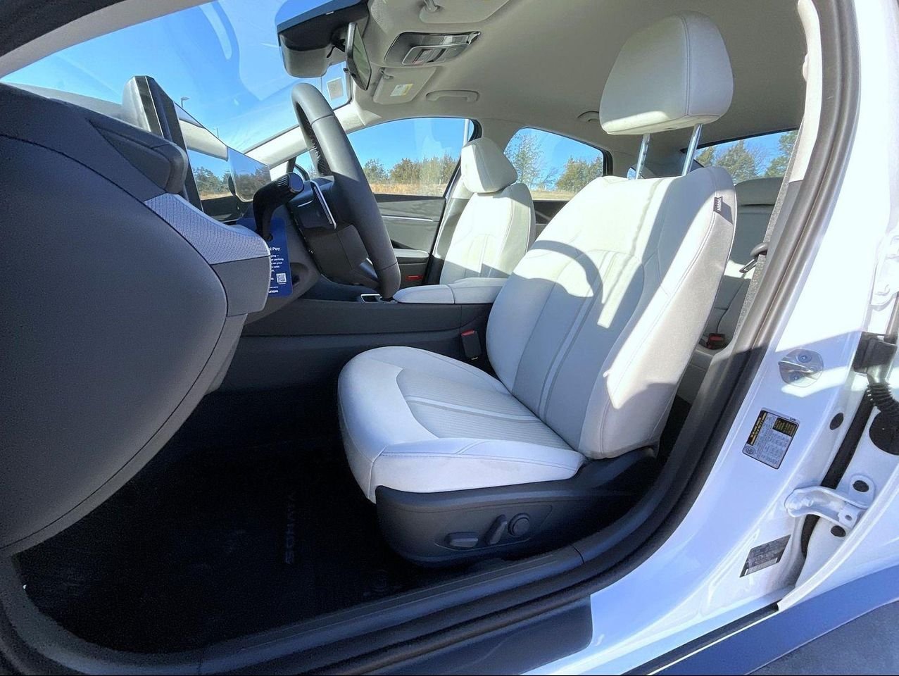 New 2026 White Hyundai SEL Sport image 11