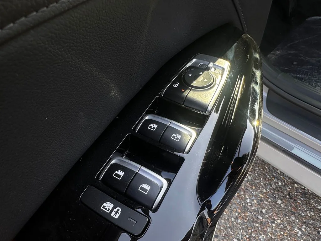 New 2026 Gray Kia GT-Line image 7