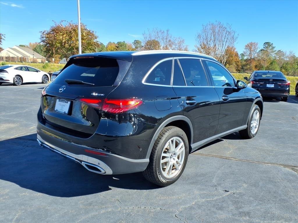 Used 2023 Black Mercedes-Benz GLC 300 image 7