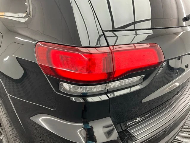 Used 2020 Black Jeep SRT image 27