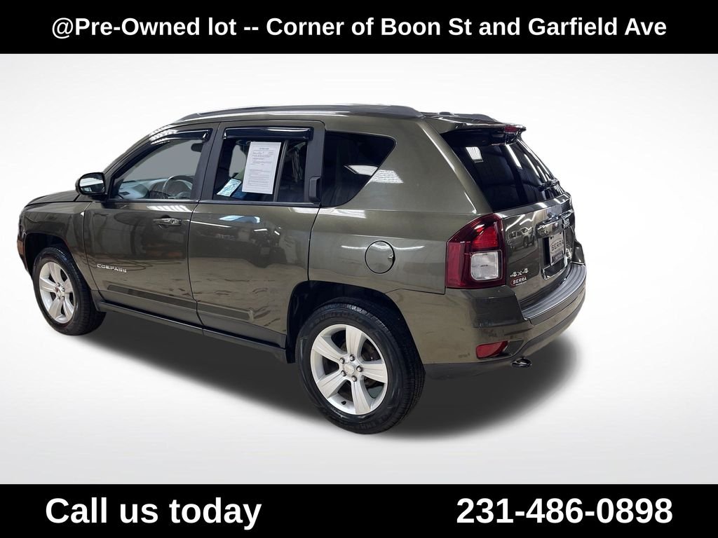 Used 2015 Green Jeep Latitude image 3