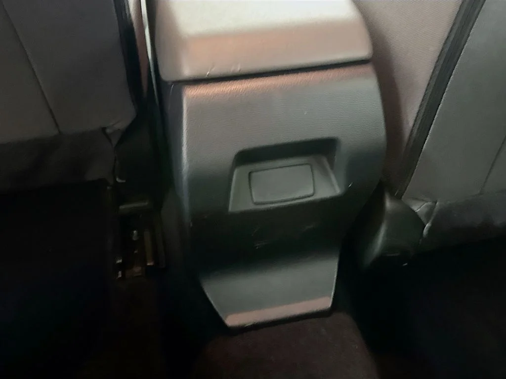 Used 2024 Gray Subaru Base image 28