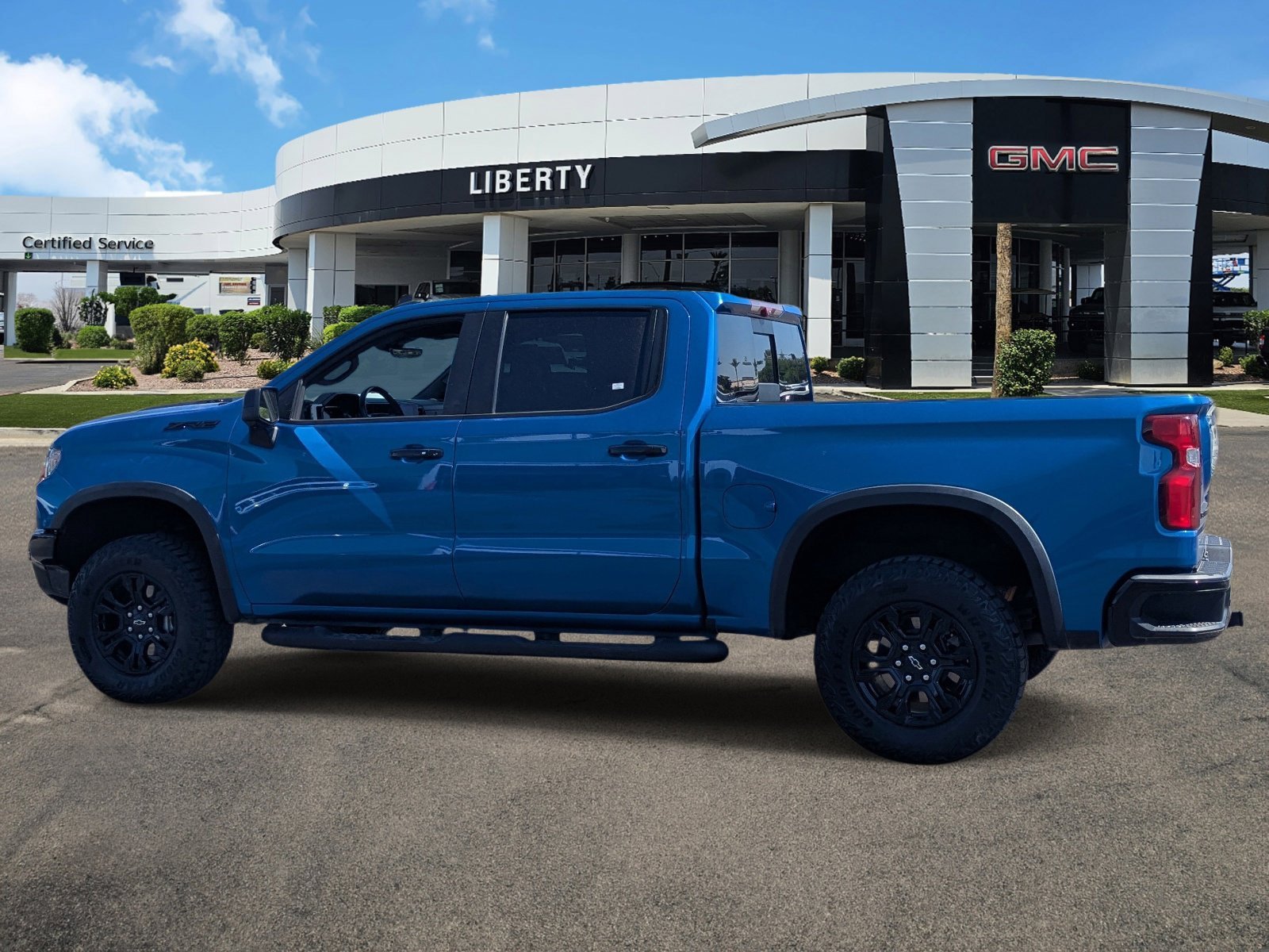Used 2023 Glacier Blue Metallic Chevrolet ZR2 image 35