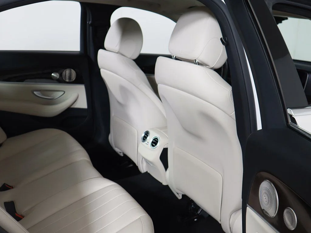 2022 Mercedes-Benz E-Class E350 - Photo 31