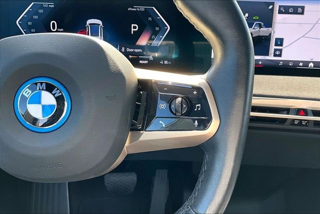 2025 BMW iX 50 - Photo 20