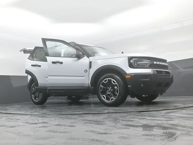 New 2026 Space White Metallic Ford Outer Banks® image 40