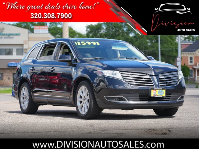 2019 Lincoln MKT Standard