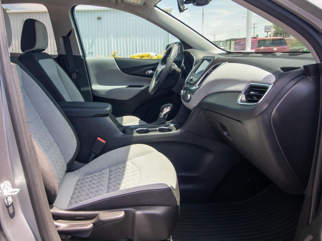 2024 Chevrolet Equinox LS - Photo 18