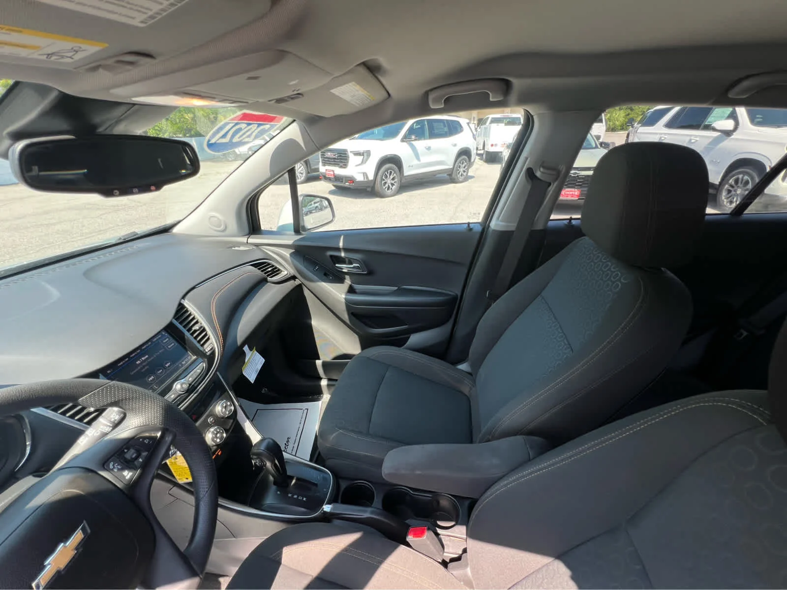 Used 2021 SILVER ICE METALLIC Chevrolet LS image 10