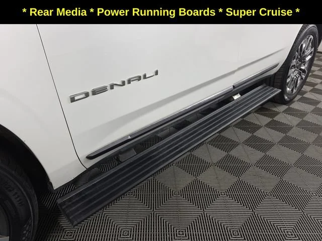 Used 2024 White Frost Tricoat GMC Denali Ultimate image 12
