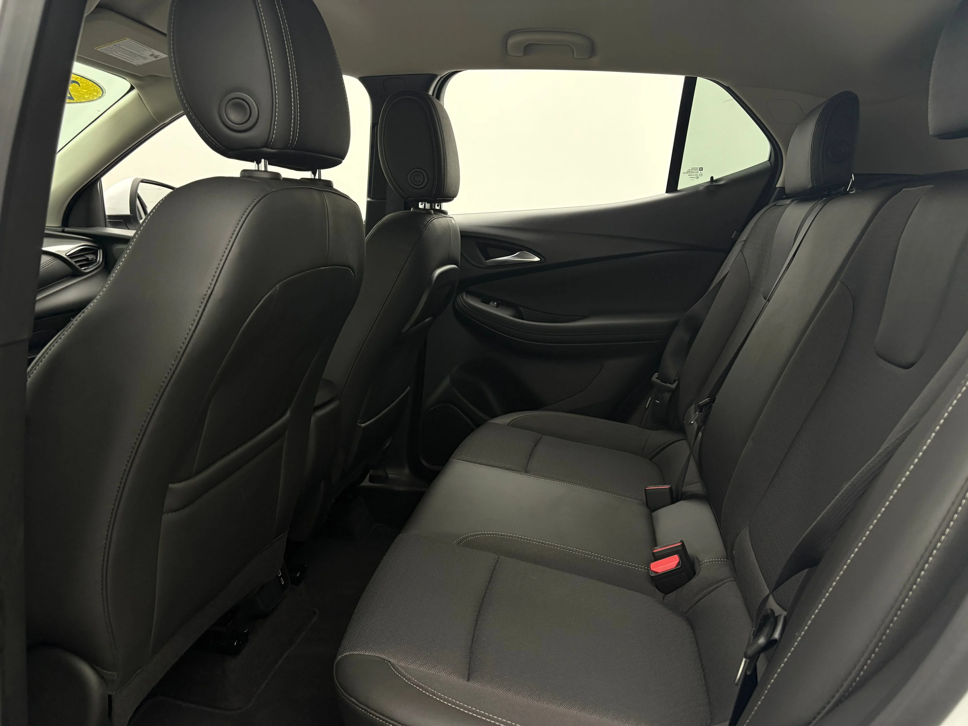 Used 2023 Summit White Buick Preferred image 38