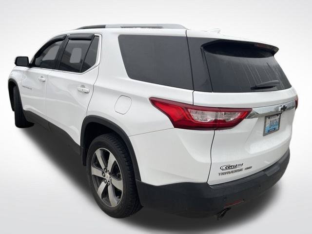 Used 2018 Summit White Chevrolet 3LT image 7