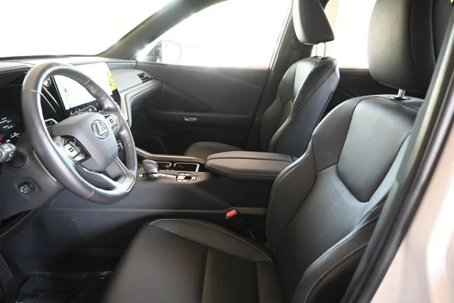 Certified Used 2025 WIND CHILL PEARL Lexus 350 Premium image 18