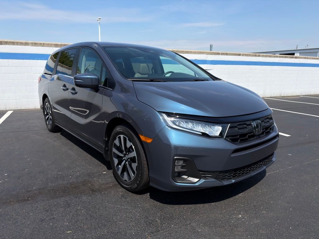 2025 Honda Odyssey EX-L - Photo 7