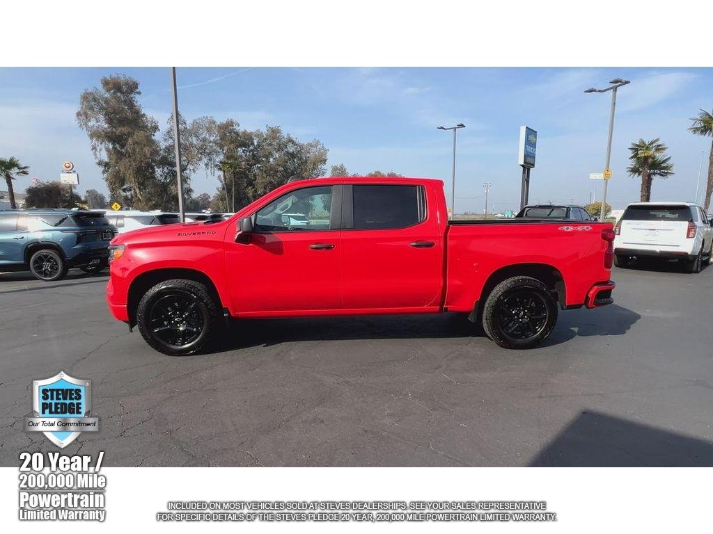 2025 Chevrolet Silverado 1500 Custom photo 6