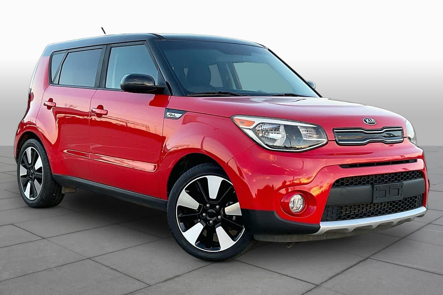Used 2018 Inferno Red w/Black Roof Kia + image 2