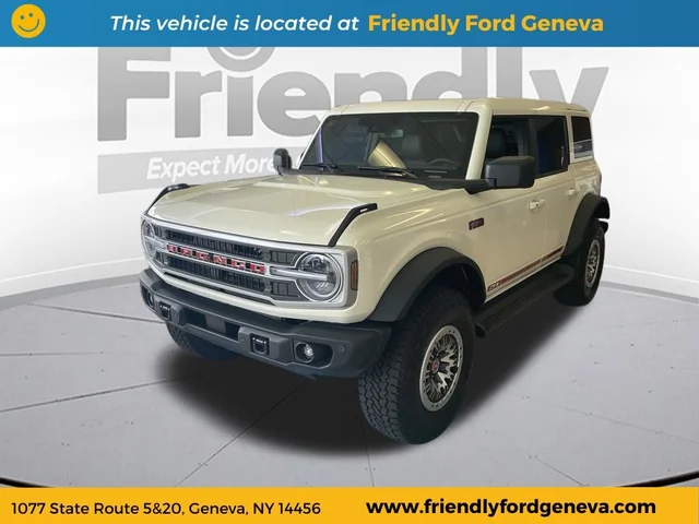 2026 Ford Bronco Outer Banks®