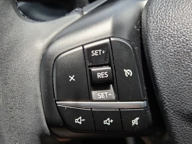Used 2023 White Ford Lariat image 22