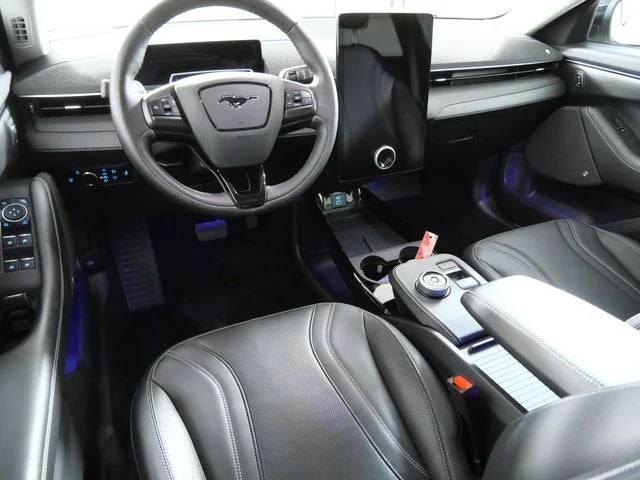 Certified Used 2023 White Ford Premium image 4