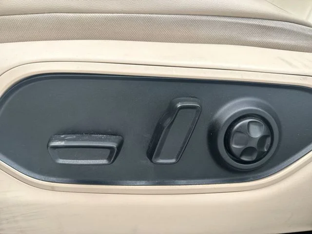 Certified Used 2023 Black Jeep Limited image 12