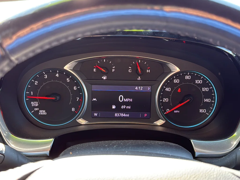 Used 2022 Blue Chevrolet LT image 12