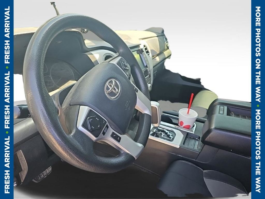 Used 2020 White Toyota SR5 image 1