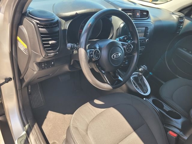 Used 2017 Silver Kia Plus image 12