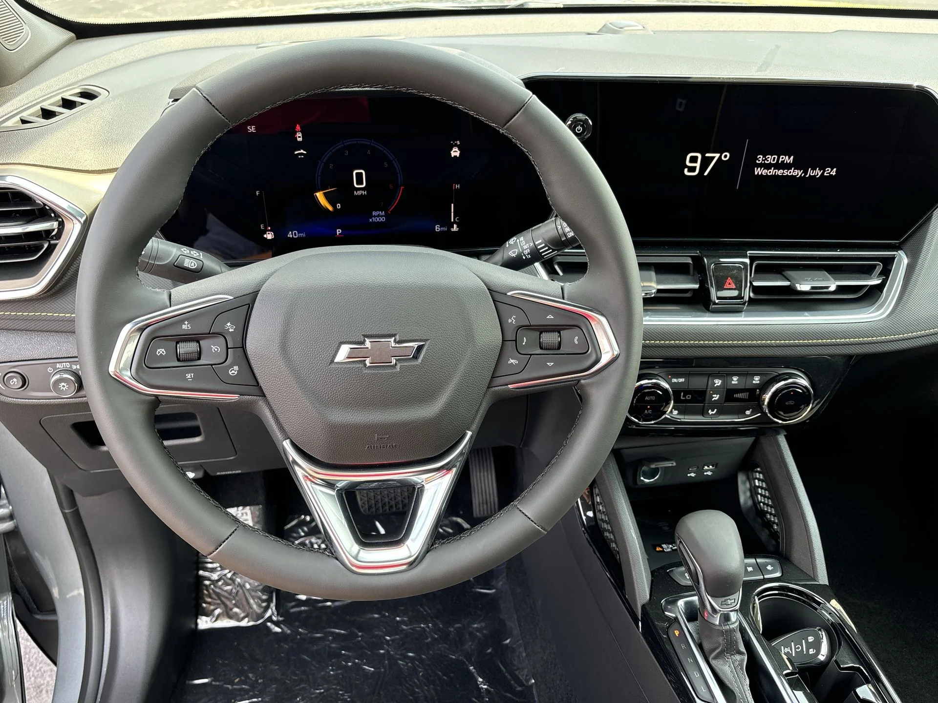 New 2025 Sterling Gray Metallic Chevrolet ACTIV image 43