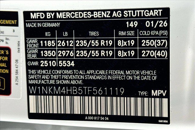 New 2026 Polar White Mercedes-Benz GLC 300 image 60
