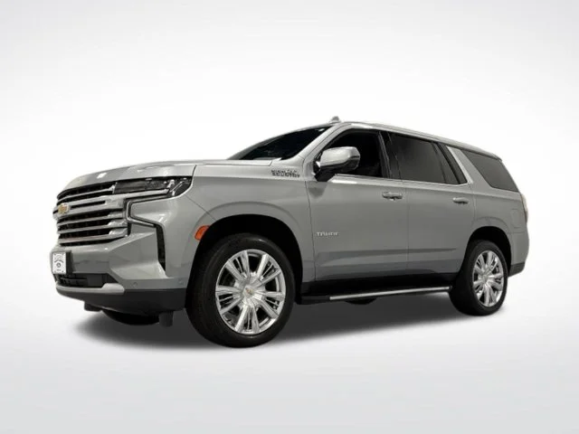 Used 2023 Gray Chevrolet High Country image 5