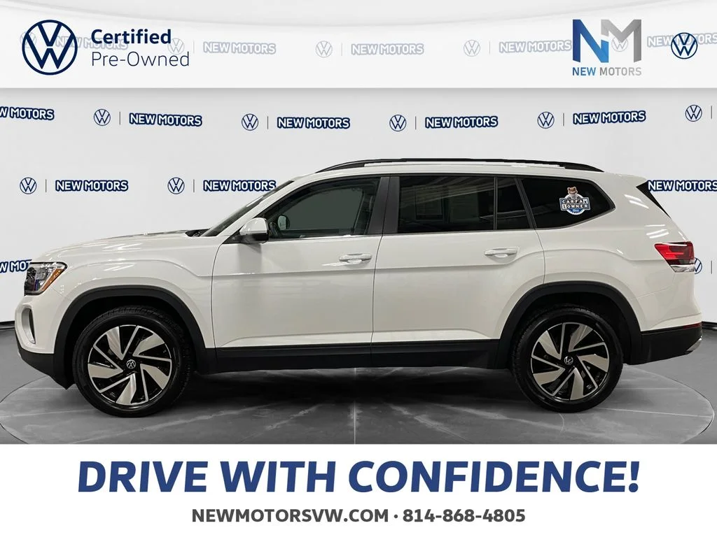 Used 2024 Pure White Volkswagen 2.0T SE w/Technology image 2
