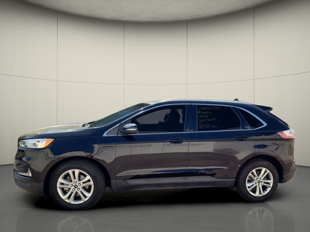 Used 2019 Black Ford SEL image 4