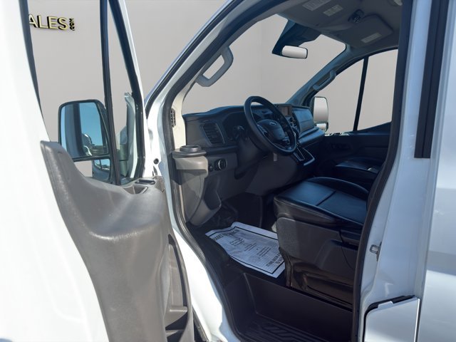 Used 2020 White Ford XL image 9
