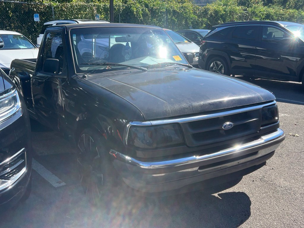 Used 1997  Ford Splash image 2