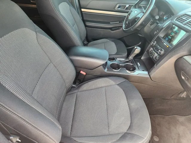 Used 2019 Oxford White Ford XLT image 14