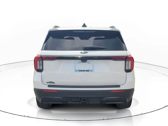 New 2026 White Metallic Ford ST-Line image 6