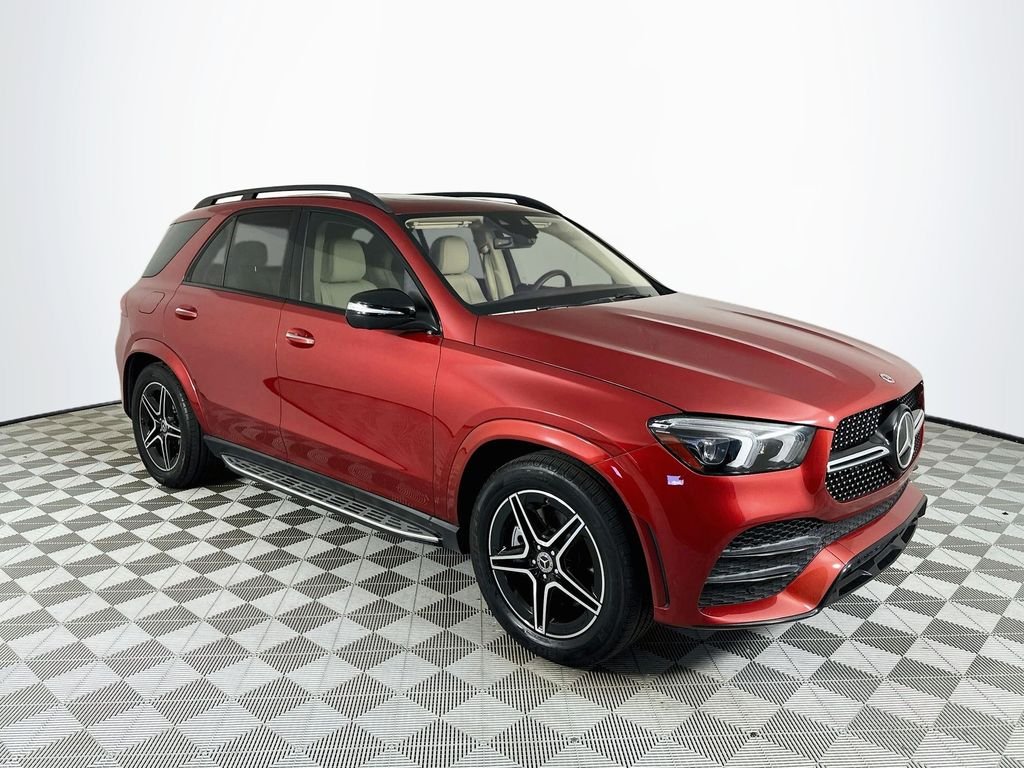 Certified Used 2022 Red Mercedes-Benz GLE 450 image 1