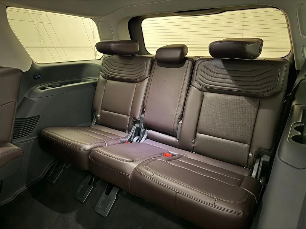 New 2026 Black Ford Platinum image 17