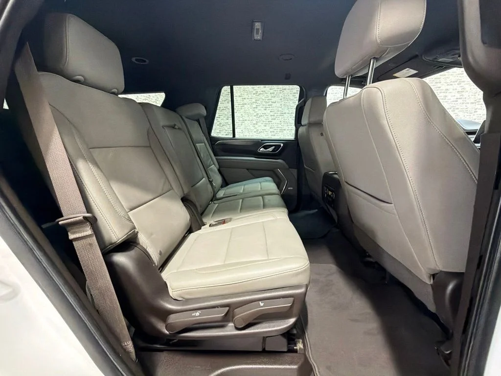 Used 2022 Summit White Chevrolet LT image 12