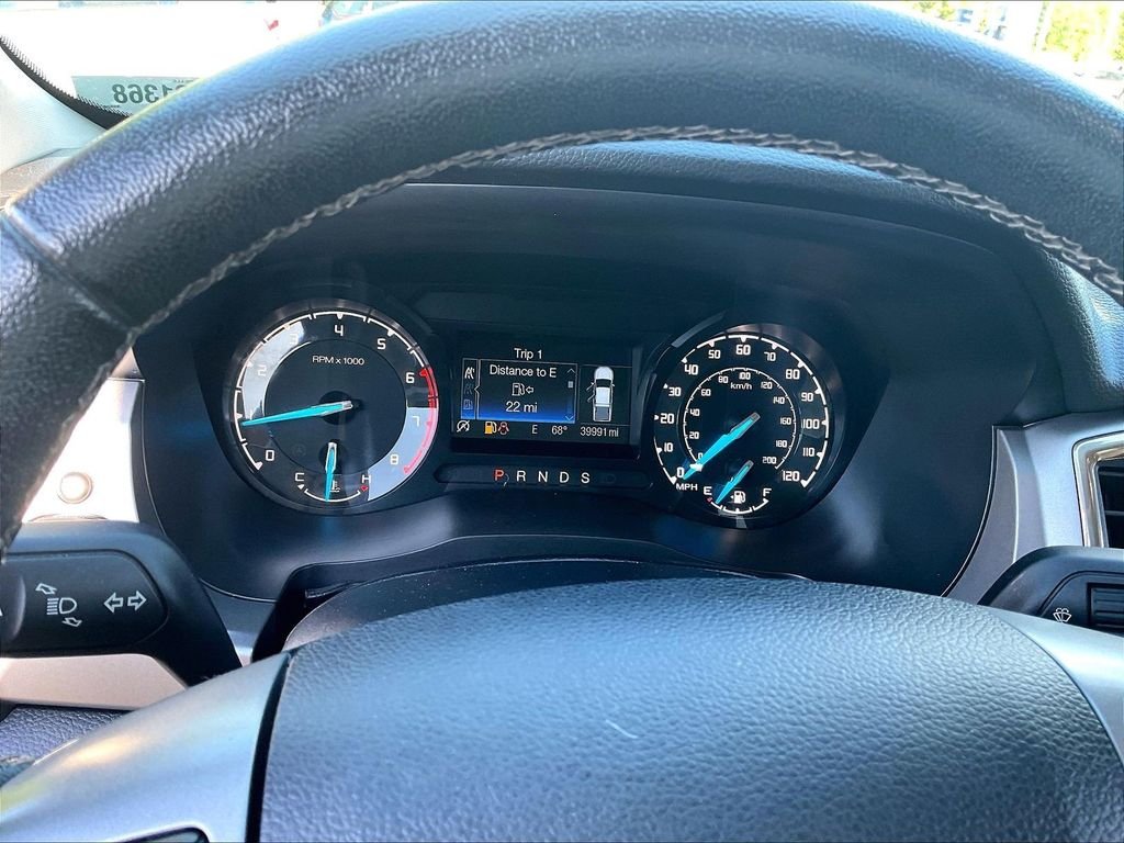 Used 2019 Blue Ford XLT image 15