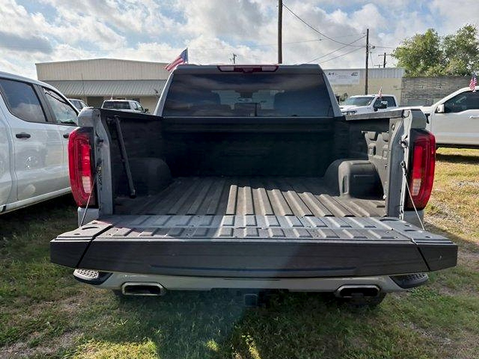 2024 GMC Sierra 1500 AT4 - Photo 25