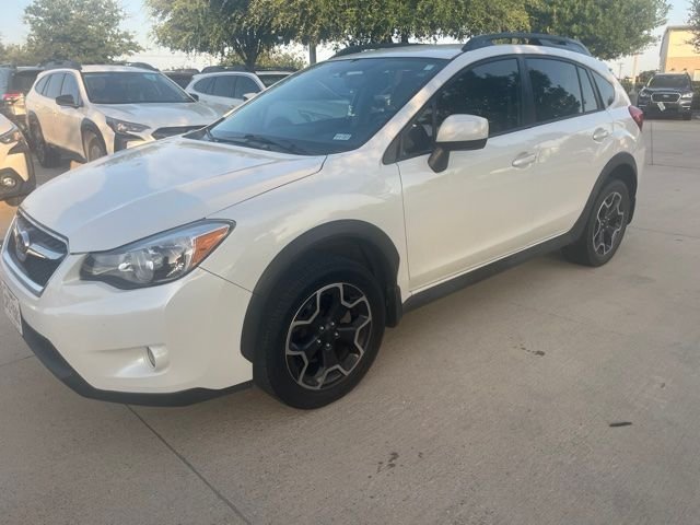 Used 2014  Subaru 2.0i Premium image 6