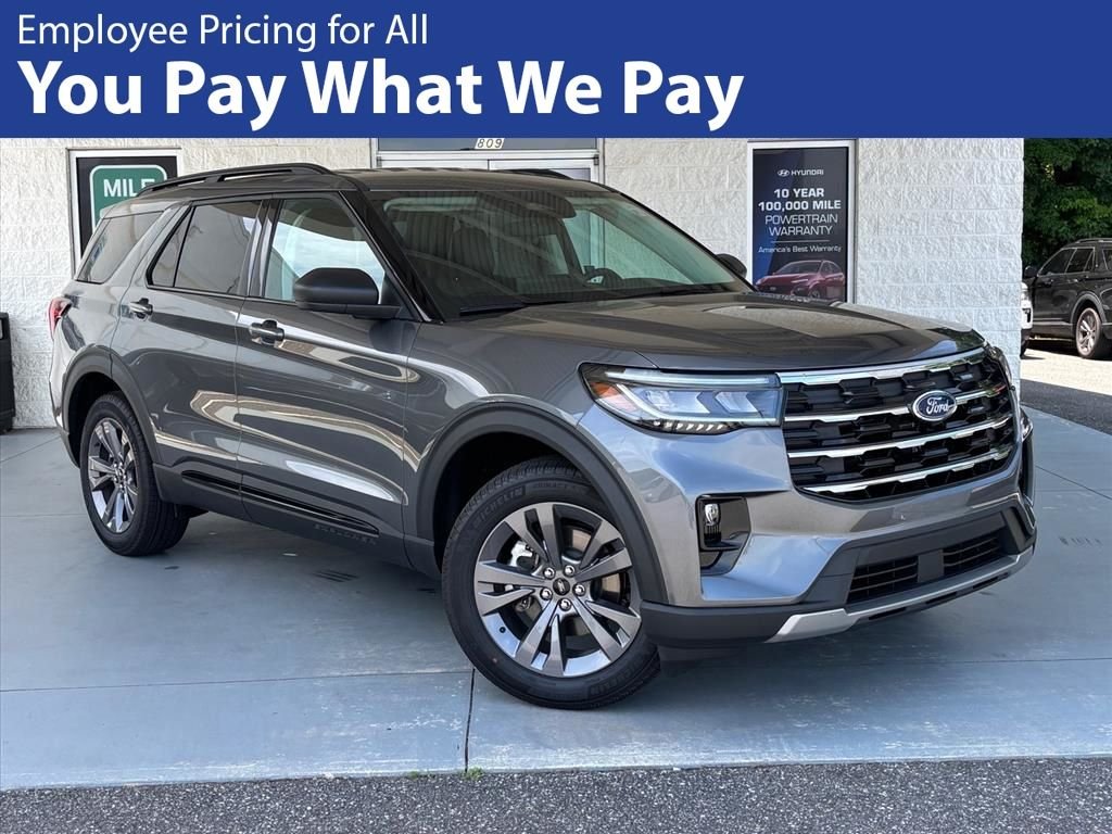 2026 Ford Explorer Active 4WD's photo