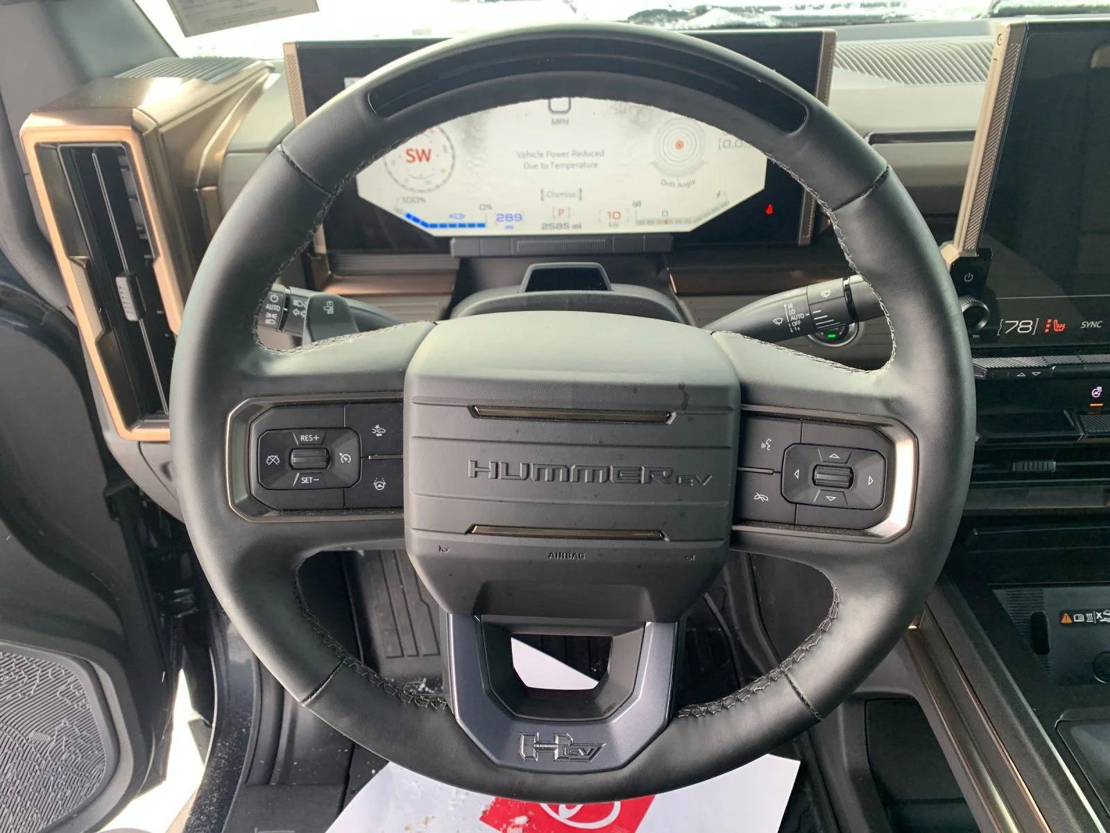 2025 GMC HUMMER EV 2X - Photo 27