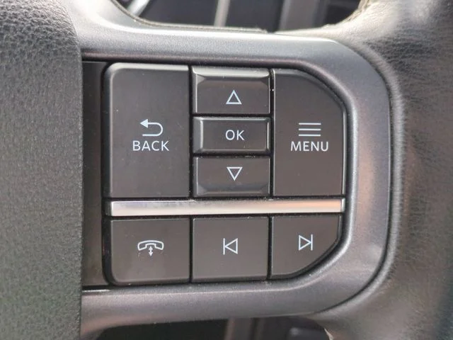 Used 2023 Black Ford XLT image 17